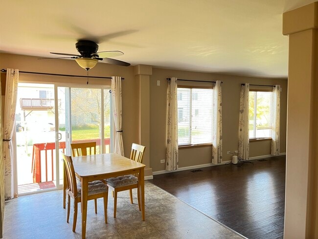 Building Photo - 2289 Grand Pointe Trail