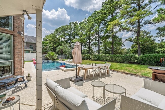 Building Photo - 12155 Cielio Bay Ln