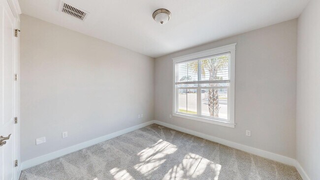Building Photo - 230 Bayou Edge Landing