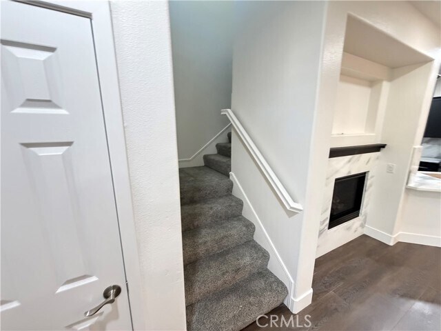 Building Photo - 9494 Jack Rabbit Dr