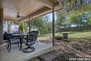 Building Photo - 1131 Flaming Oak Dr