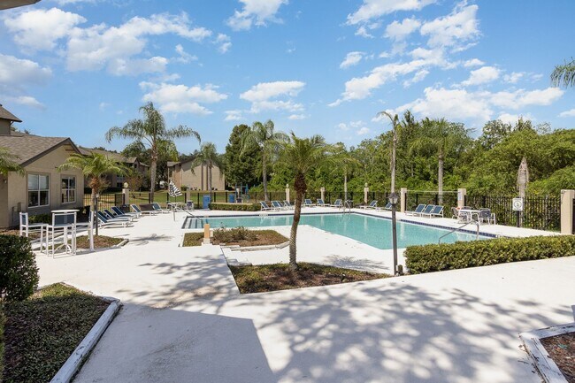 Building Photo - 633 Buoy Ln