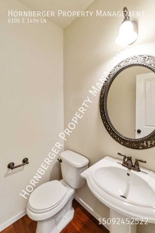 Building Photo - 6106 E 14th Ln