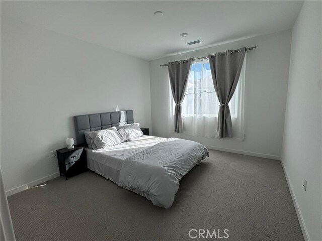 Building Photo - 12962 Lassen Dr