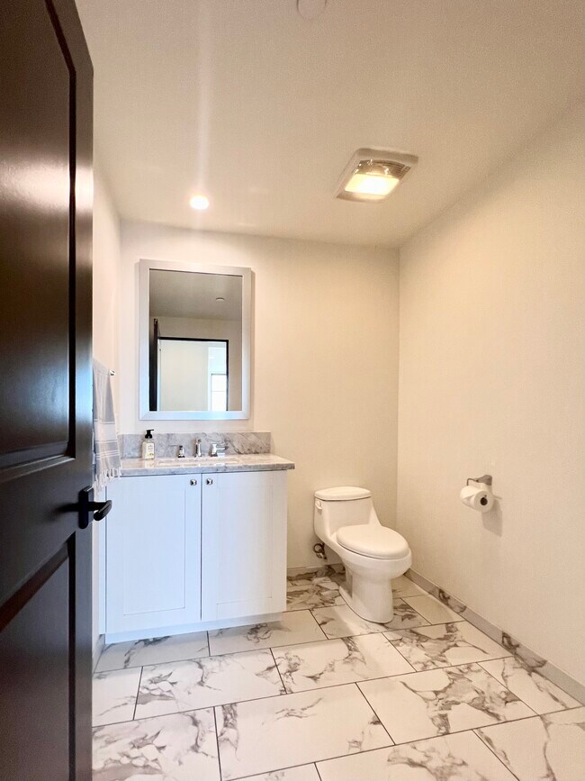 powder room - 859 S Lucerne Blvd