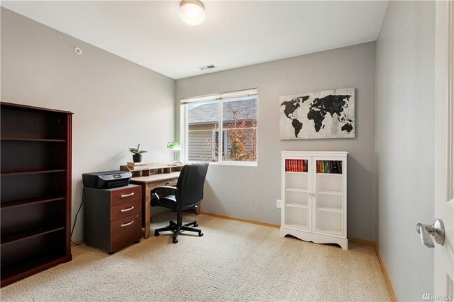 Building Photo - 2085 Bobs Hollow Ln