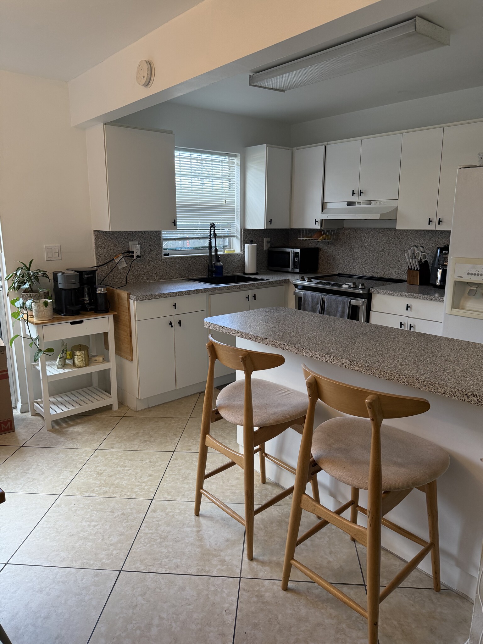 kitchen - 688 Forrest Dr