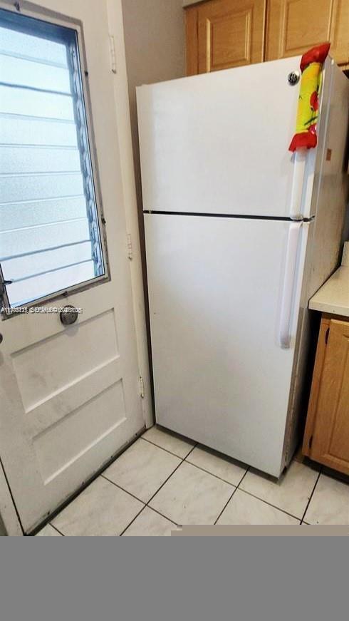 Building Photo - 2905 Point E Dr