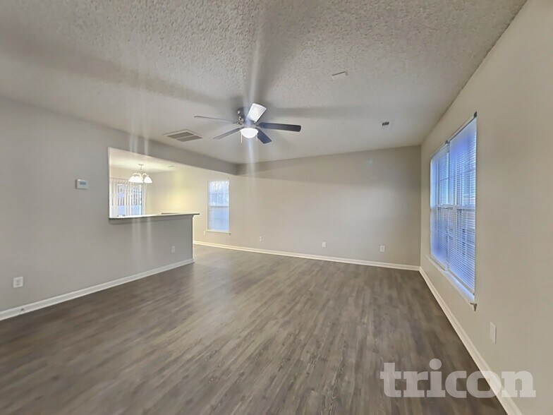 Building Photo - 3325 Alderknoll Ct