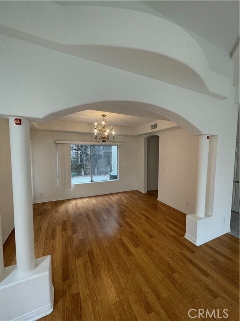 Building Photo - 10010 Reseda Blvd