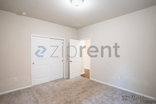 Building Photo - 1700 Atlantica St