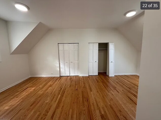 Building Photo - 3706 N Wilton Ave