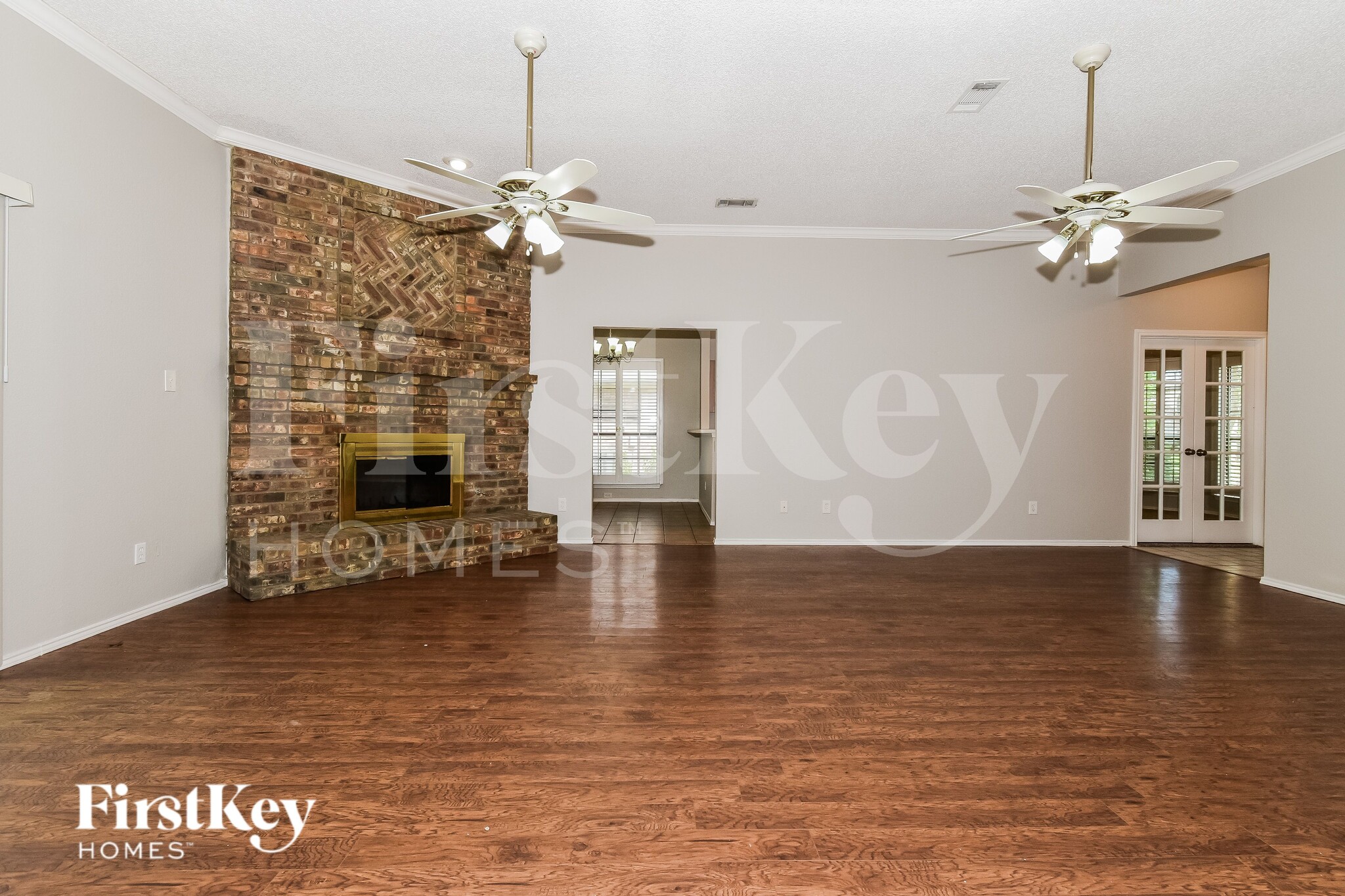 Building Photo - 1729 Creek Valley Rd