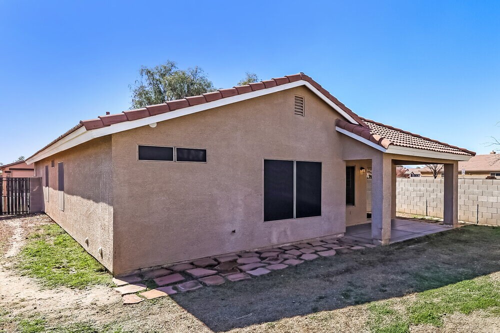 Building Photo - 13286 W Acapulco Ln