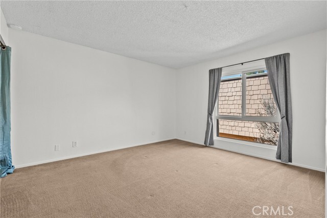 Building Photo - 4134 Yankee Dr