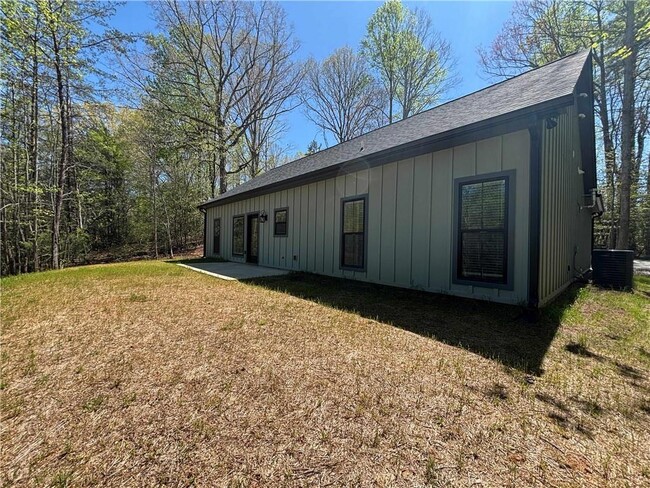 Building Photo - 100 Camp Wahsega Rd