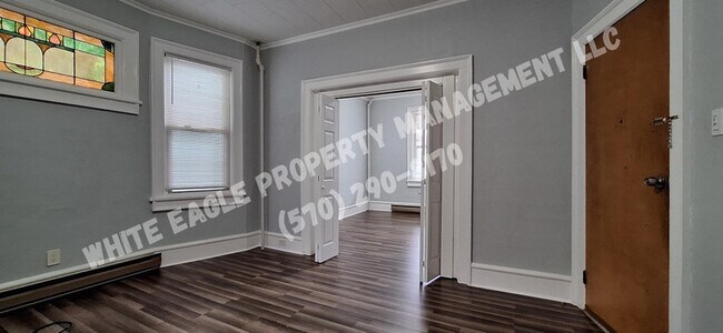Building Photo - 836 N Main Ave