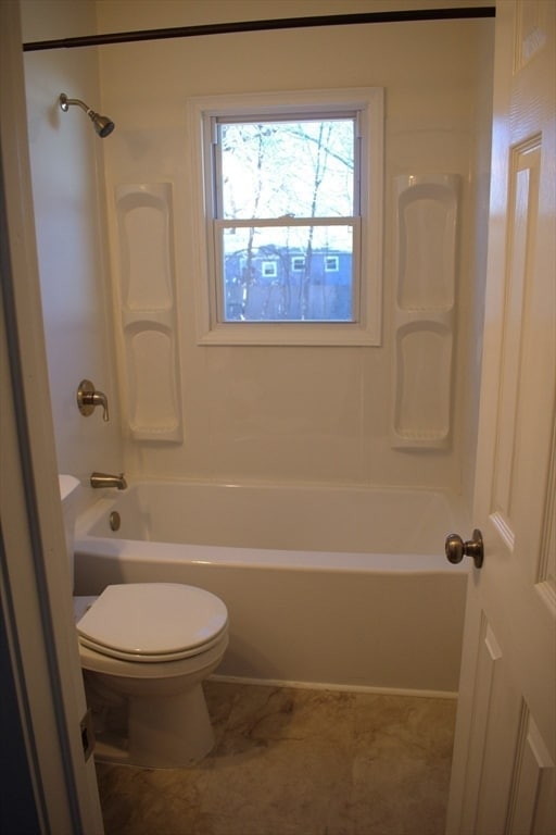 Building Photo - 17 Mayflower Cir