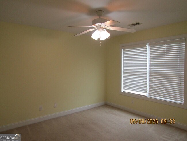 Building Photo - 2811 Weatherstone Cir SE