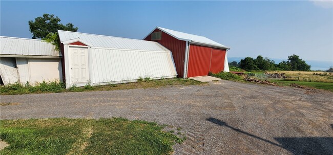Building Photo - 2853 County House Rd