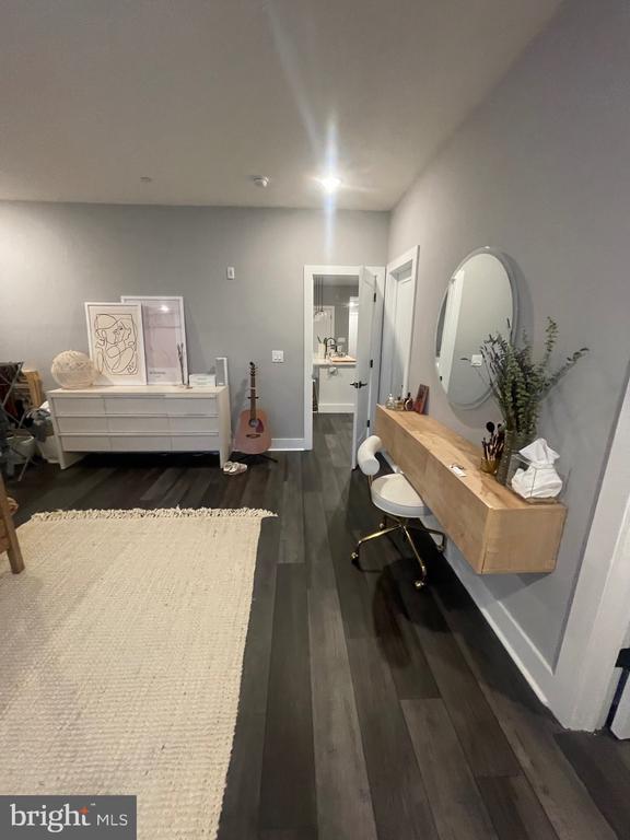 Building Photo - 4007 Ridge Ave