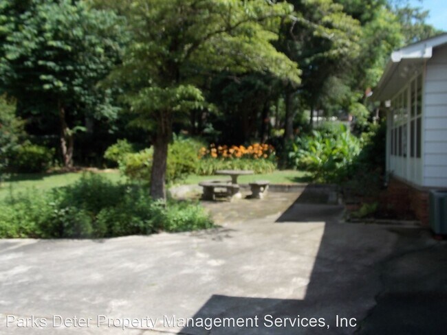 Building Photo - 3 br, 2 bath House - 294 Brierwood Road