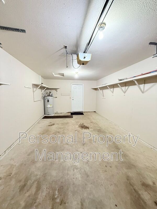 Building Photo - 1803 SE Blairmont Dr