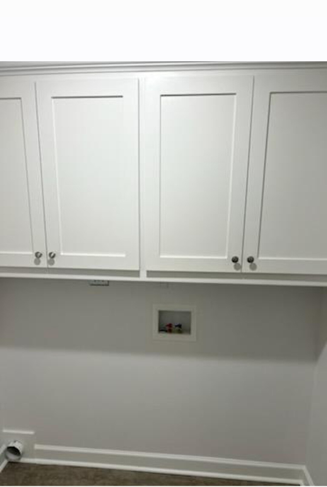 Building Photo - 402 W Cherry St