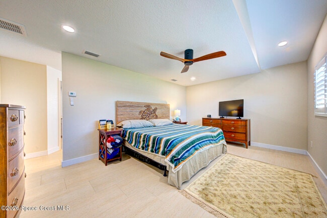 Building Photo - 30 Westview Ln