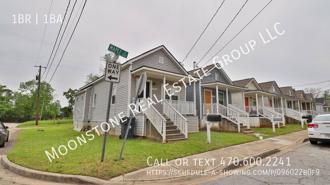 Building Photo - 1400 Maple St