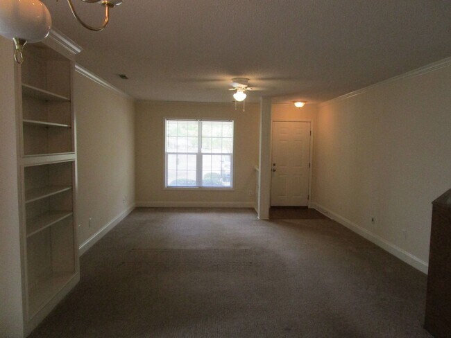 Building Photo - The Willows Subdivision