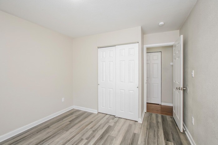 Building Photo - 1016 Wellspring Dr