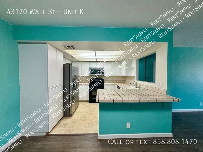 Building Photo - Charming 2-Bedroom Condo in Gated Lincoln ...