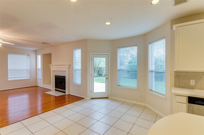 Building Photo - 4019 Angel Springs Dr
