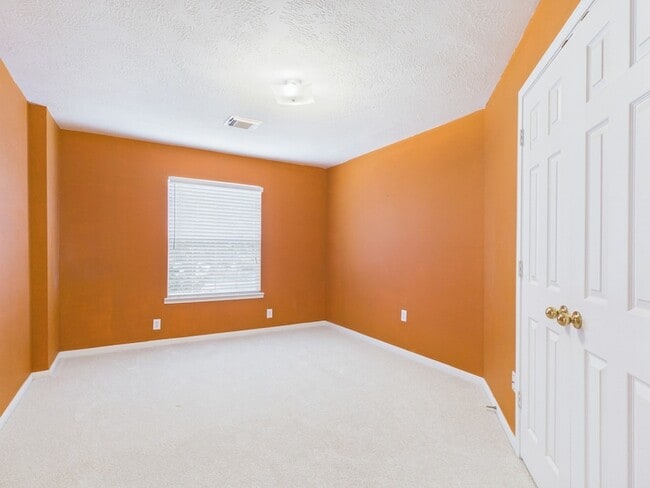 Building Photo - 4702 Rolling View Ct