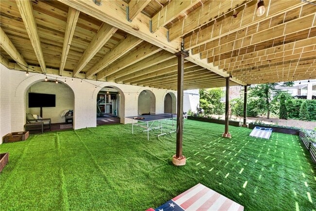 Building Photo - 3669 Cochise Dr SE
