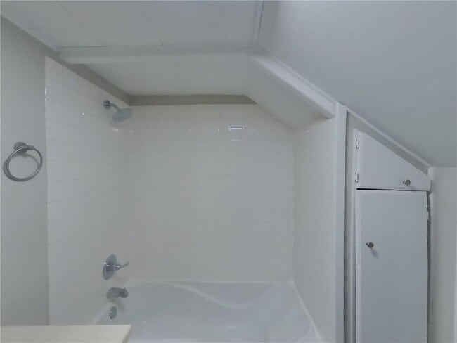 Building Photo - 3910 Scott Ave N