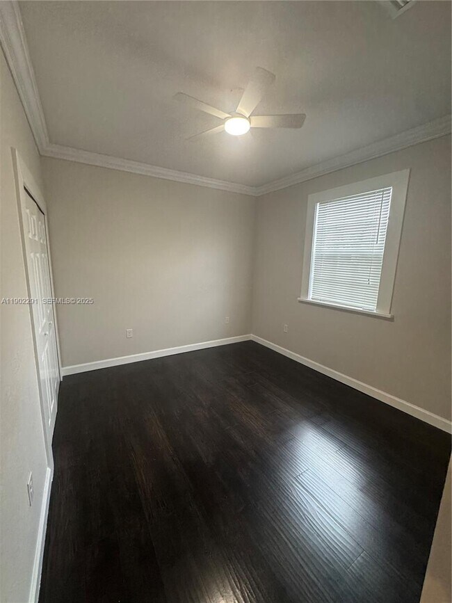 Building Photo - 17145 SW 92nd St