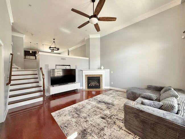 Building Photo - 10321 Sablewood Dr
