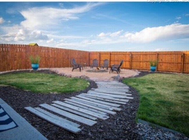 Building Photo - 2095 Reed Grass Way