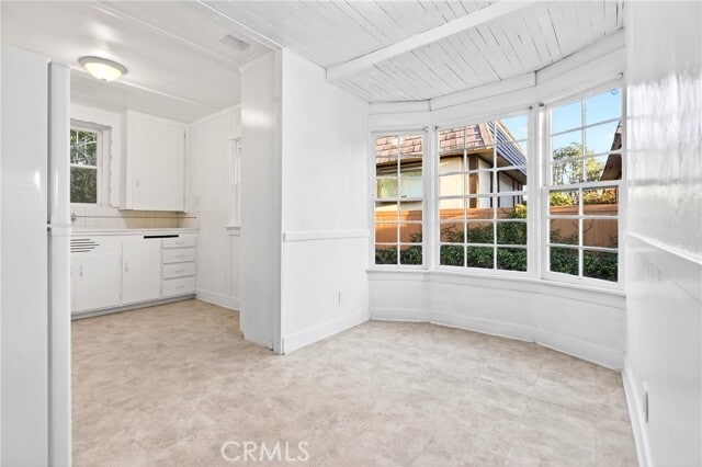 Building Photo - 316 W Kenneth Rd