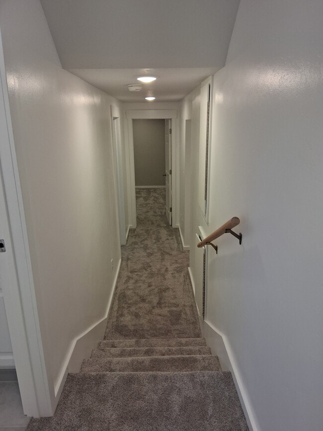 Building Photo - 6091 Marvelle Ct