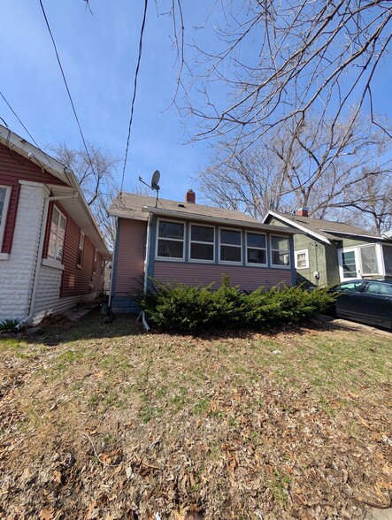 Building Photo - 1615 S Arago St