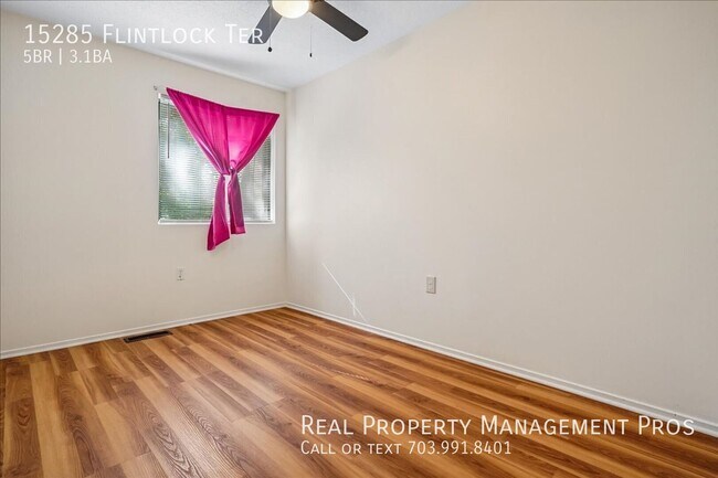Building Photo - 15285 Flintlock Terrace