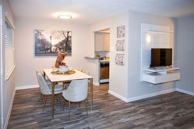 Building Photo - 14208 Heritage Cir