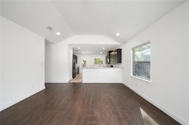 Building Photo - 4800 Rimwood Dr