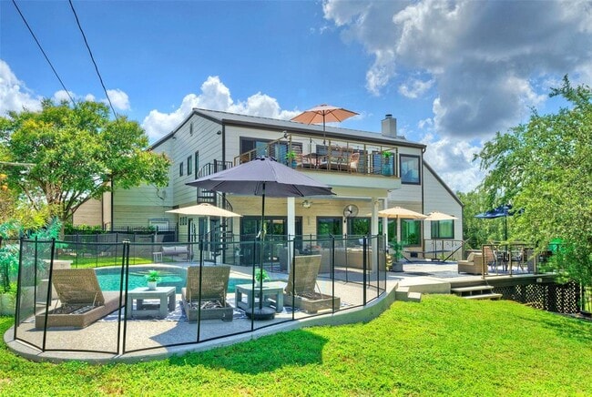 Building Photo - 5513 Great Divide Dr