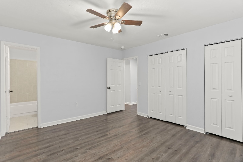 Building Photo - 121 Meadow Hill