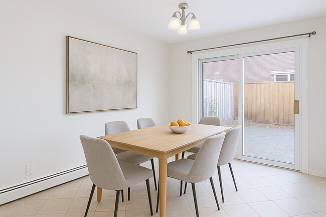 Building Photo - 77 Webb Ave