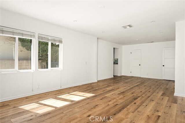 Building Photo - 5840 Allott Ave